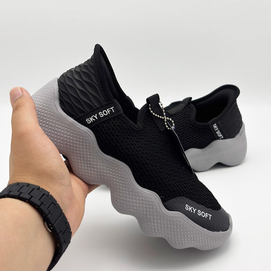 (FEMME SKY SOFT SLIP-INS )حذاء طبي مستورد خامة ممتازة 😍